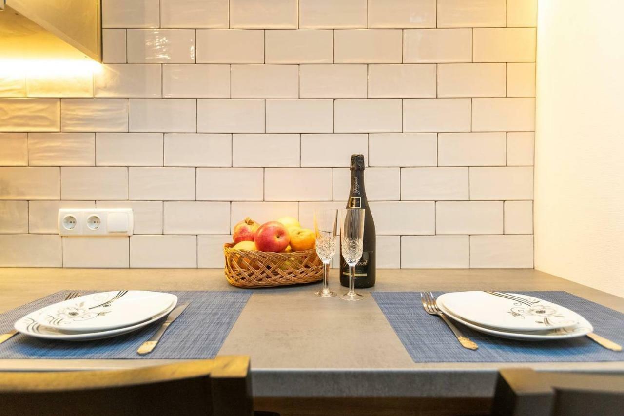 Wehost Cozy Nest Lägenhet Tbilisi Exteriör bild