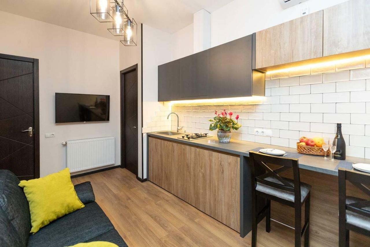 Wehost Cozy Nest Lägenhet Tbilisi Exteriör bild